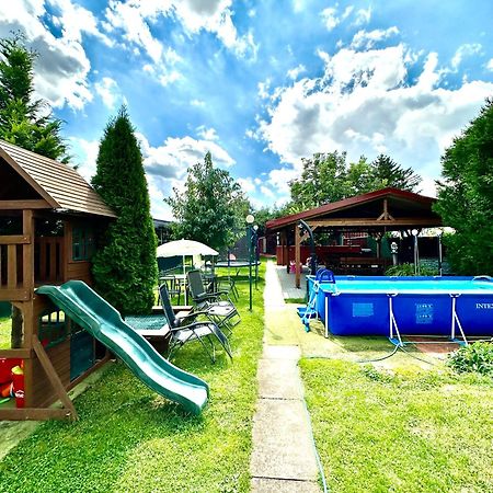Apartman Sen Petrov Экстерьер фото