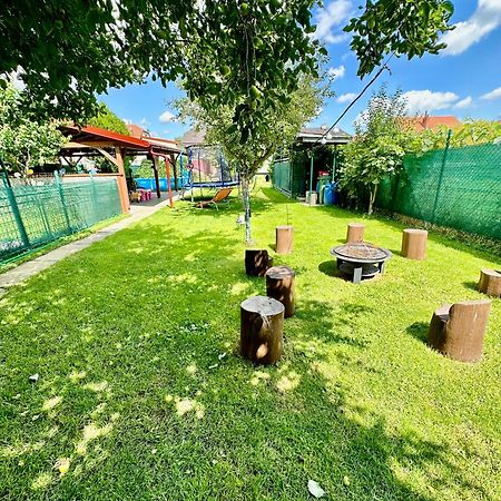 Apartman Sen Petrov Экстерьер фото